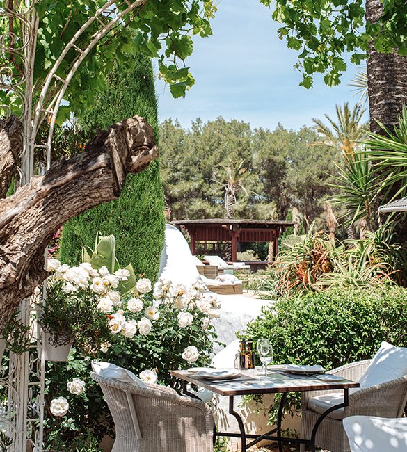 atzaro-agroturismo-ibiza-luxury-hotel-4-square